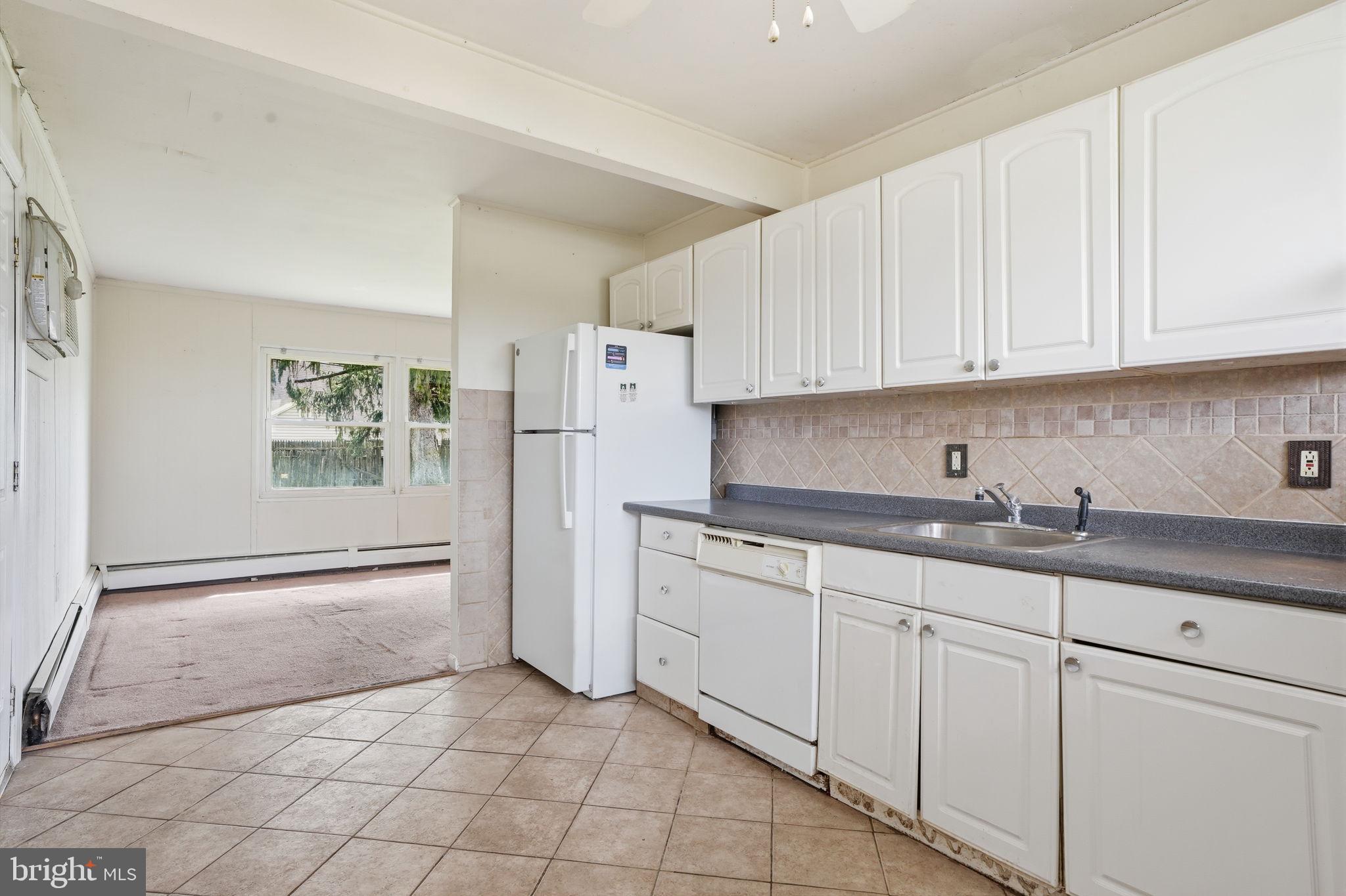 INDIAN CREEK - Residential