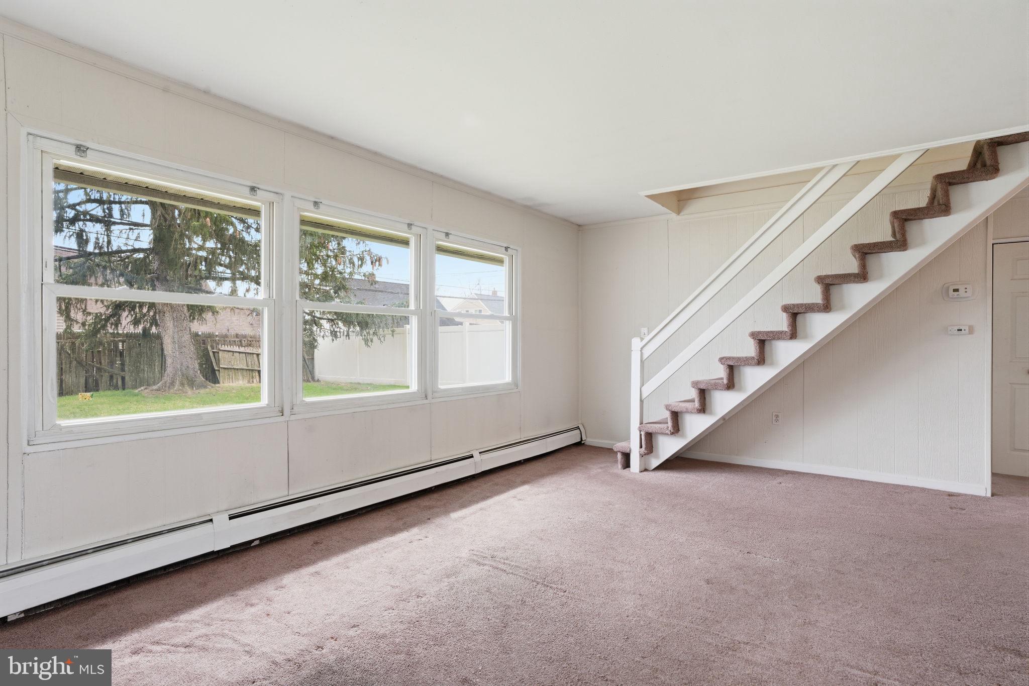 INDIAN CREEK - Residential