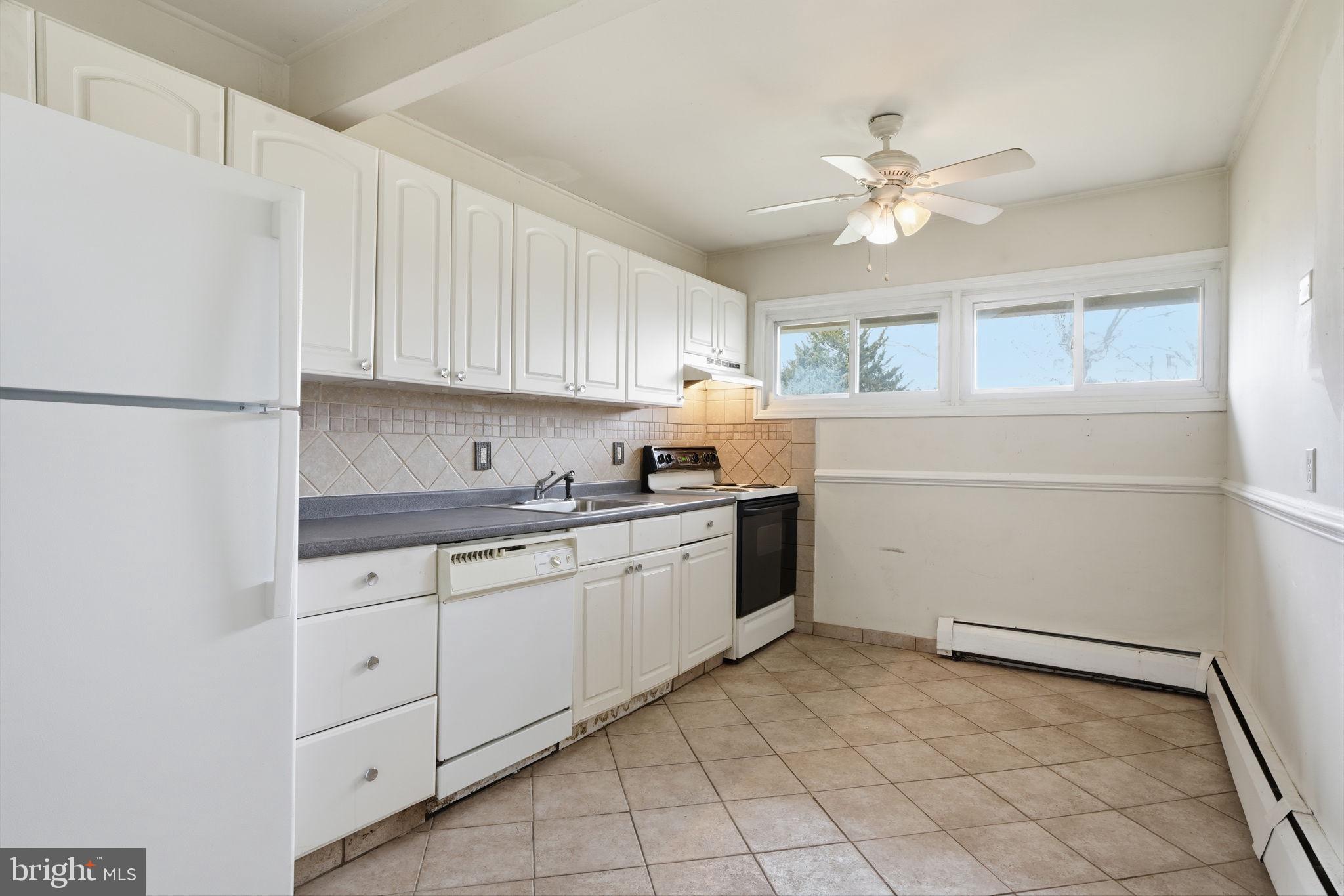 INDIAN CREEK - Residential