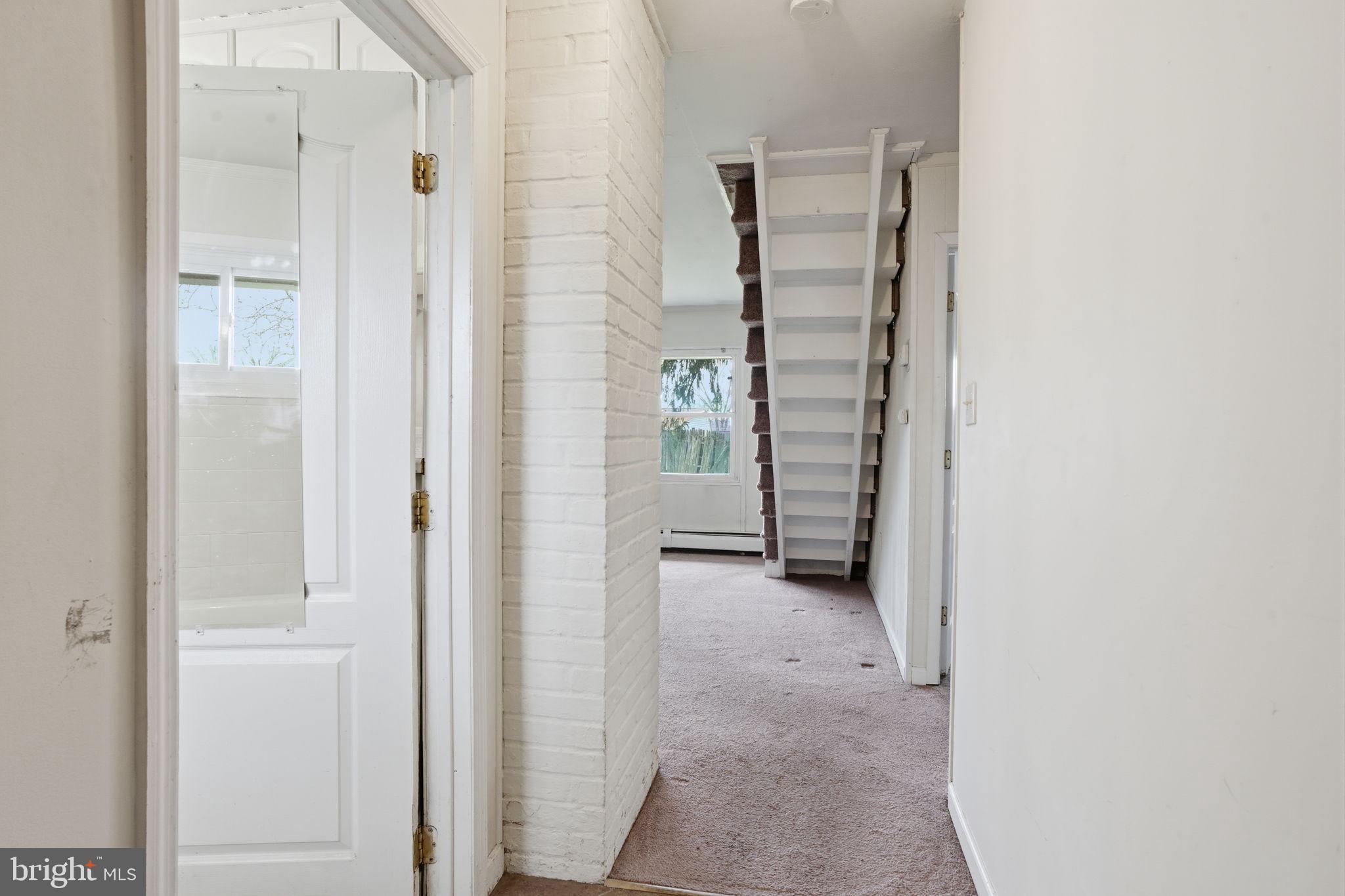 INDIAN CREEK - Residential