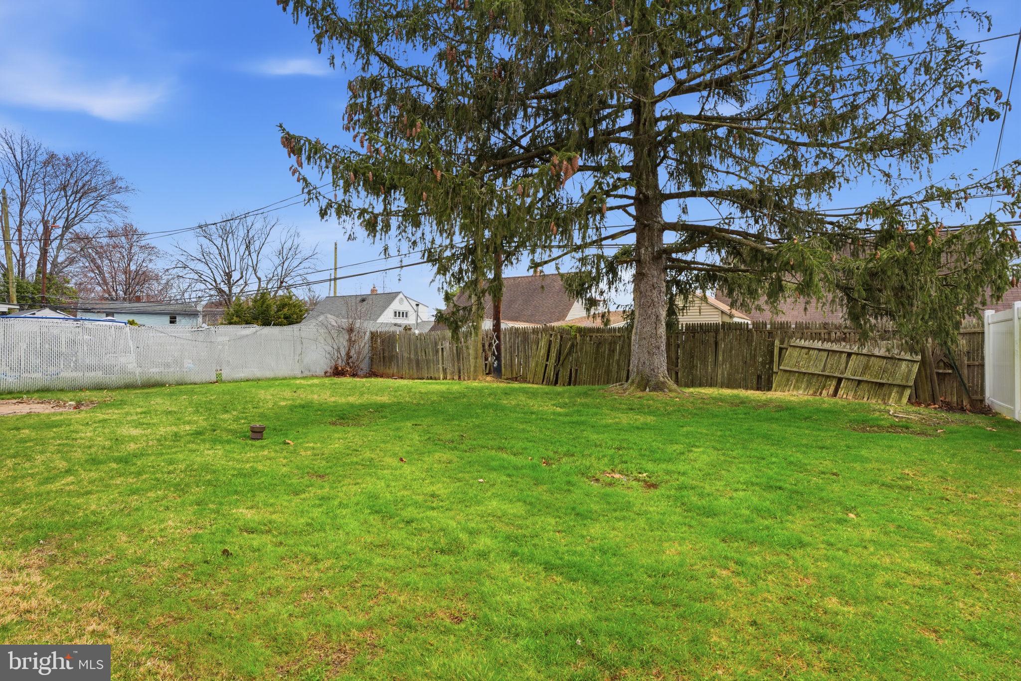 INDIAN CREEK - Residential