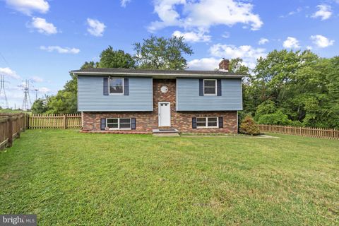 5820 FARMVIEW AVENUE BALTIMORE MD 21206