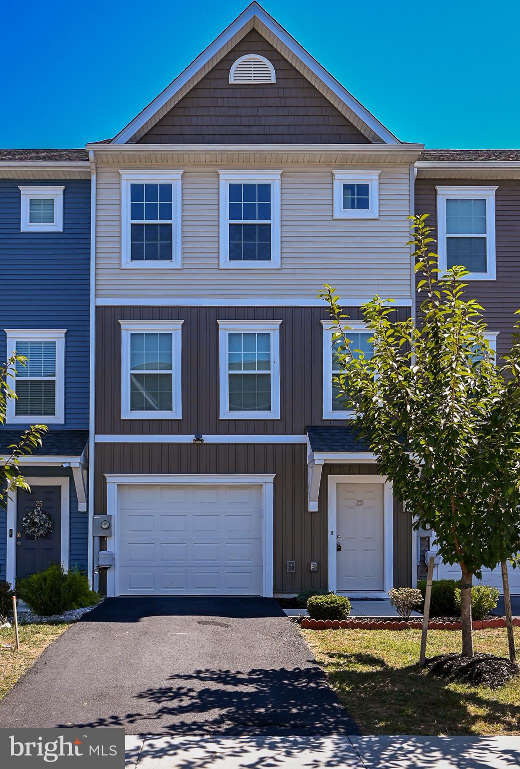 BRIDLE CREEK - Residential