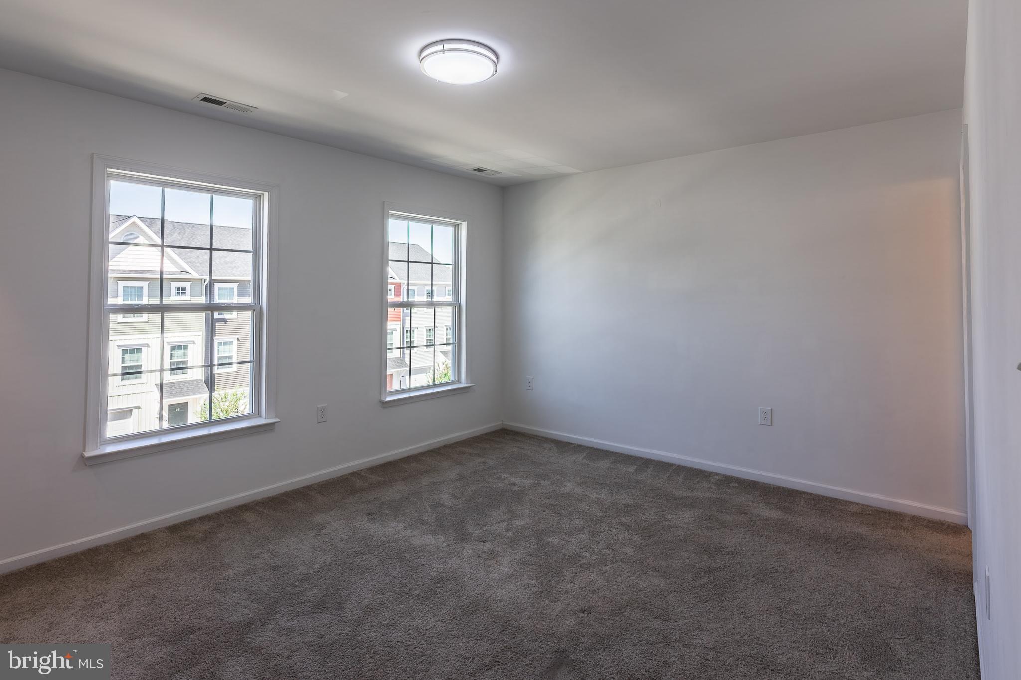 BRIDLE CREEK - Residential