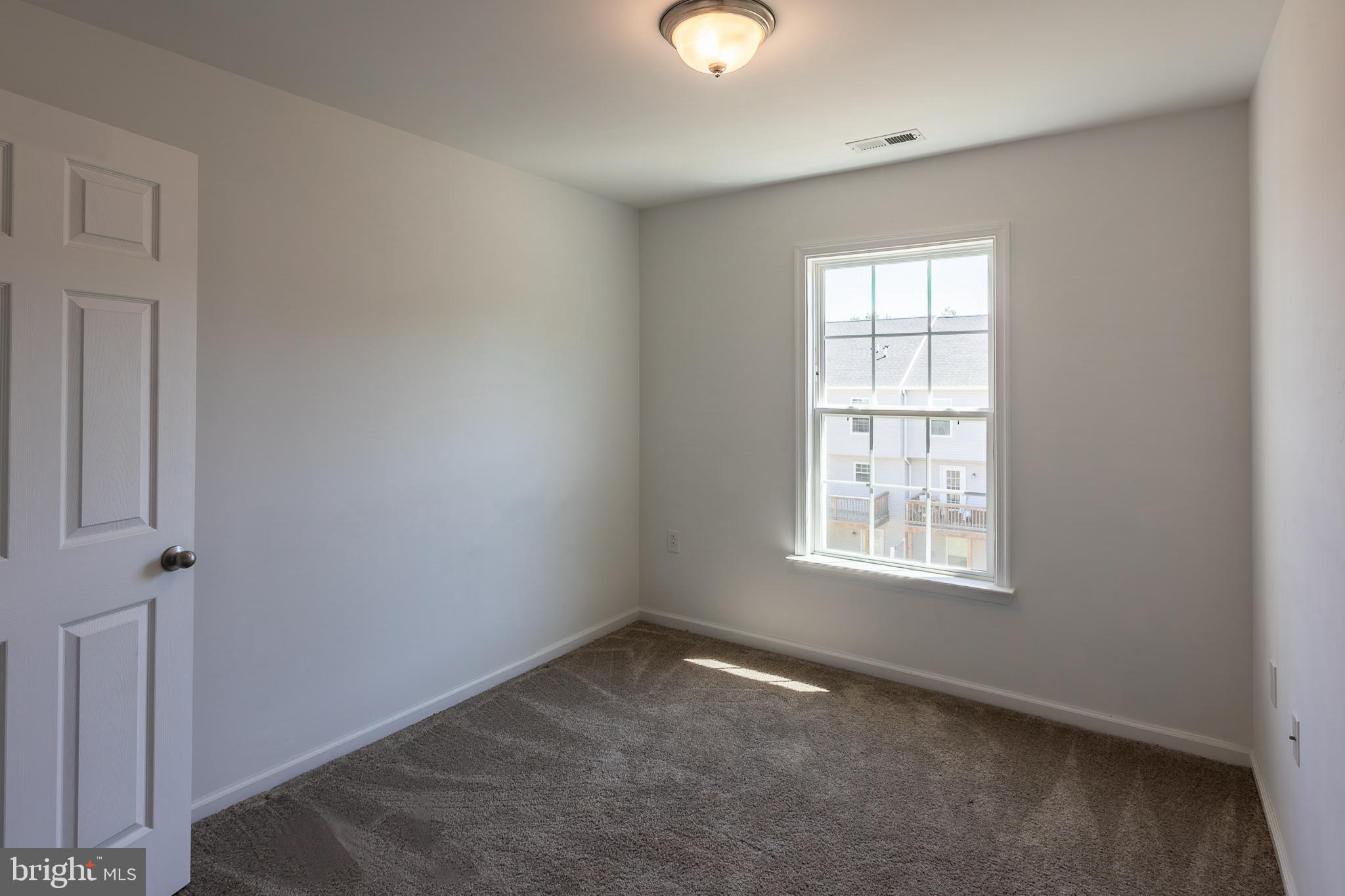 BRIDLE CREEK - Residential