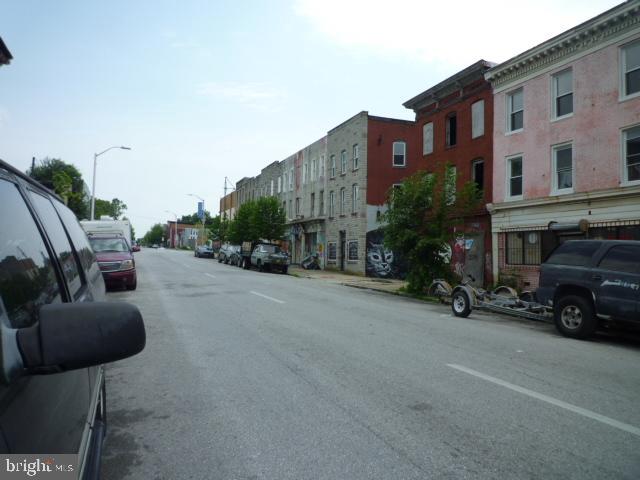 2032 FREDERICK AVENUE