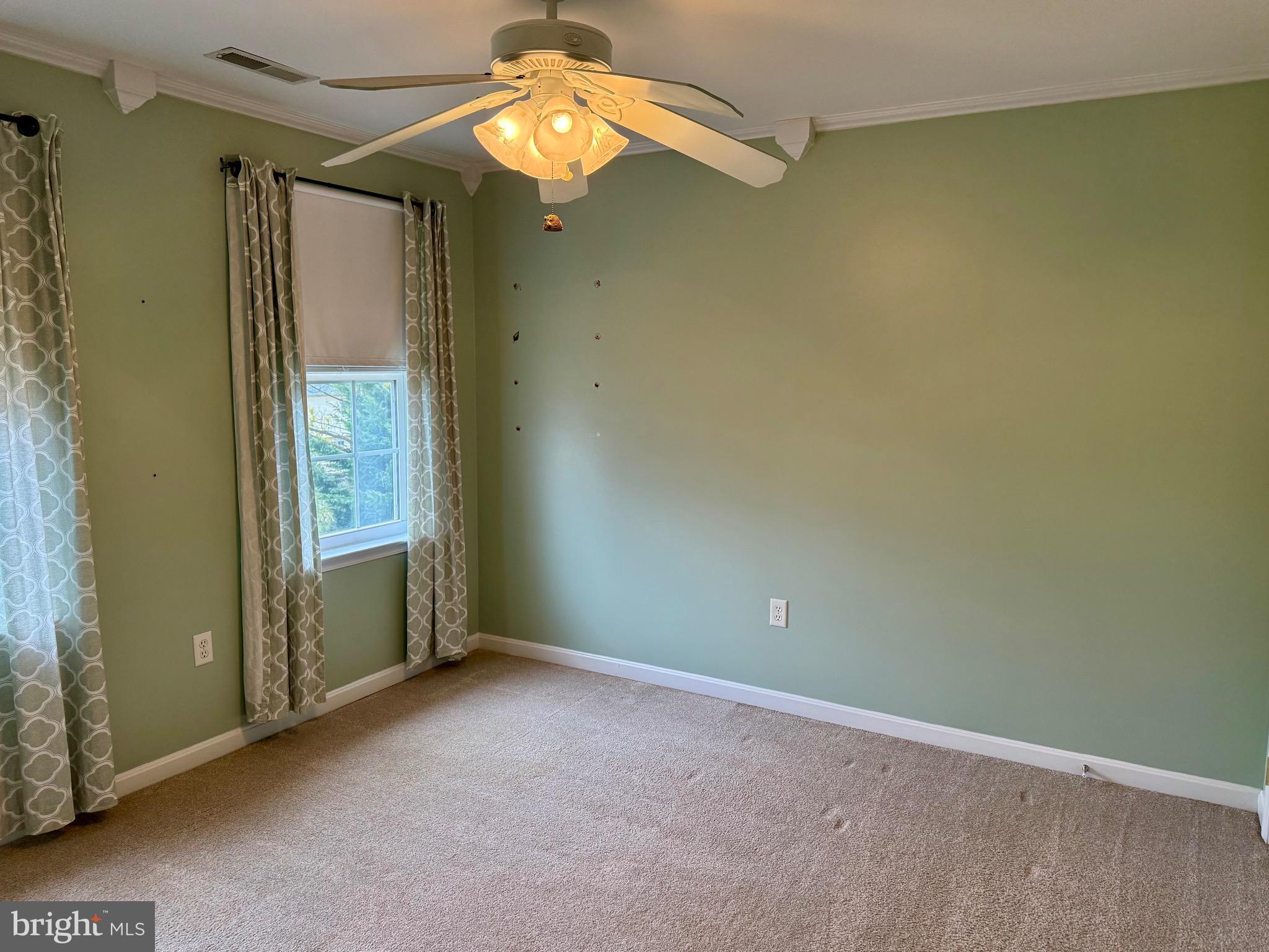 APPLE KNOLLS ESTATES - Residential