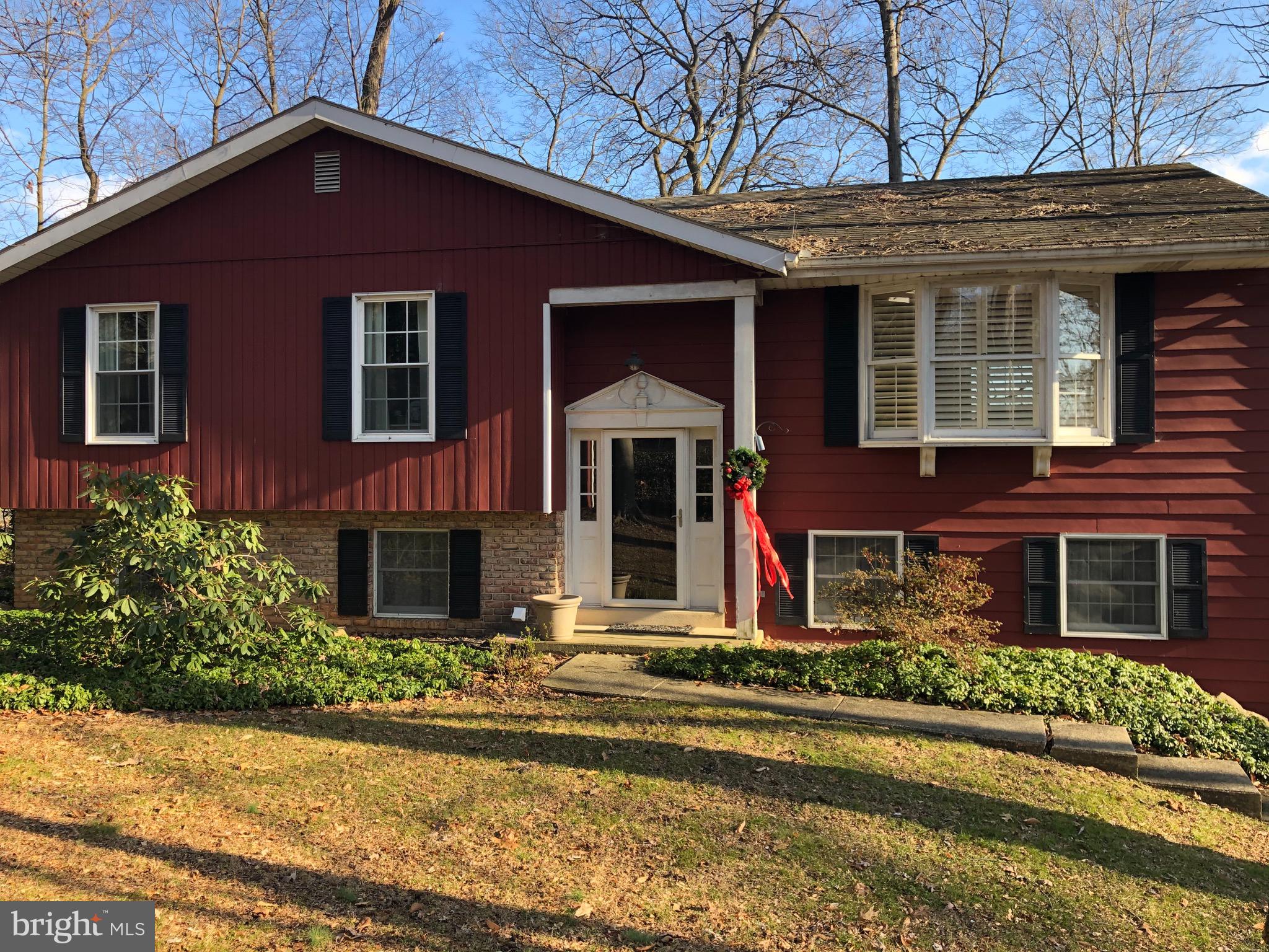 HILLCREST - Residential