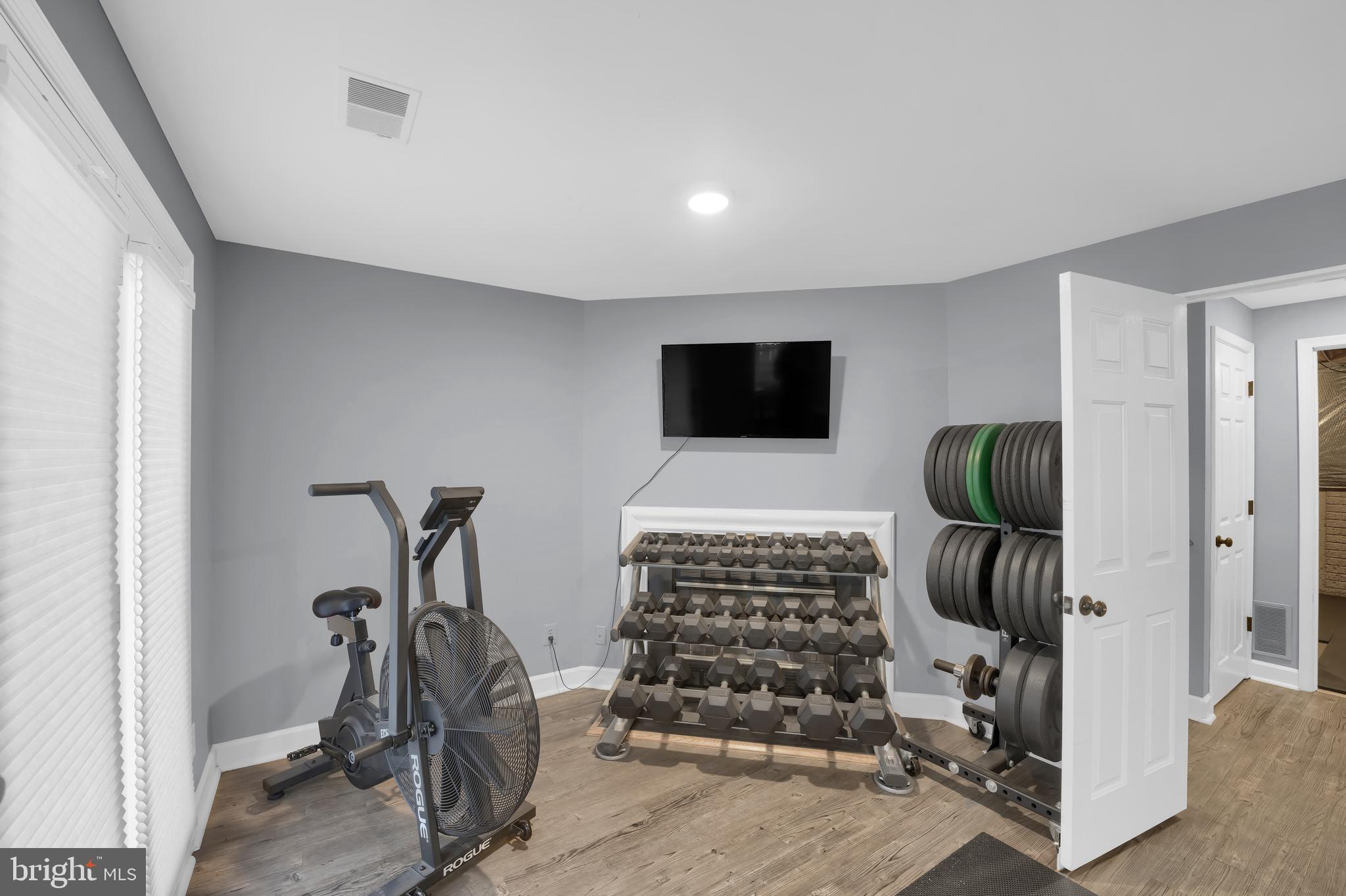 ASHBURN FARM - Residential