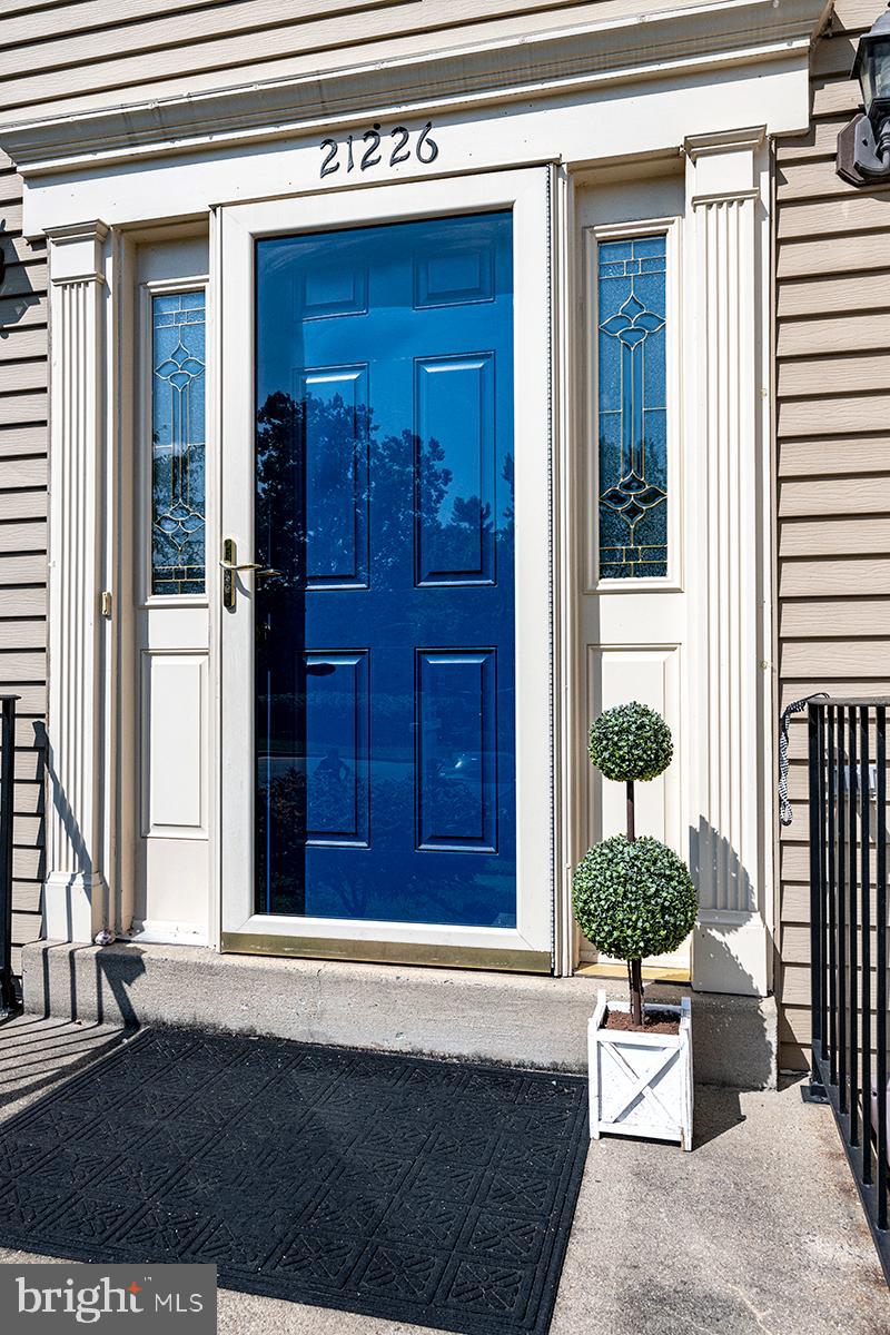 ASHBURN FARM - Residential