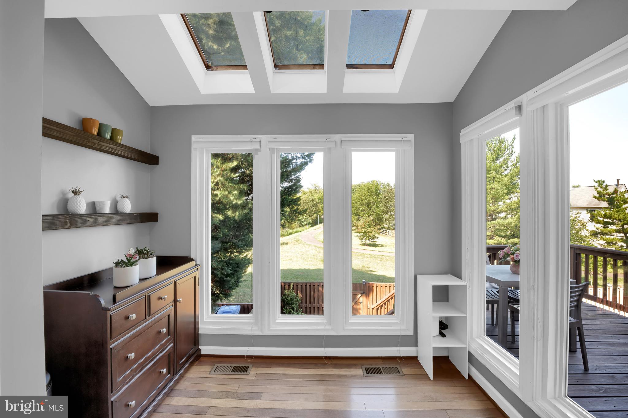 ASHBURN FARM - Residential