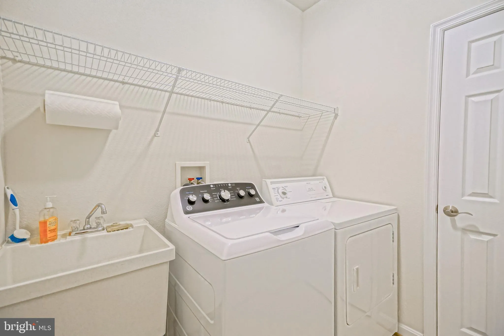 Lewes, Delaware 19958, United States, 3 Bedrooms Bedrooms, ,3 BathroomsBathrooms,Residential,Active,213480