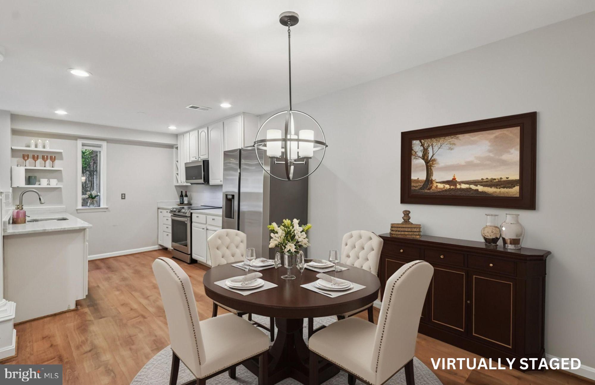 FAIRFAX PLAZA TOWNHOUSES - Residential