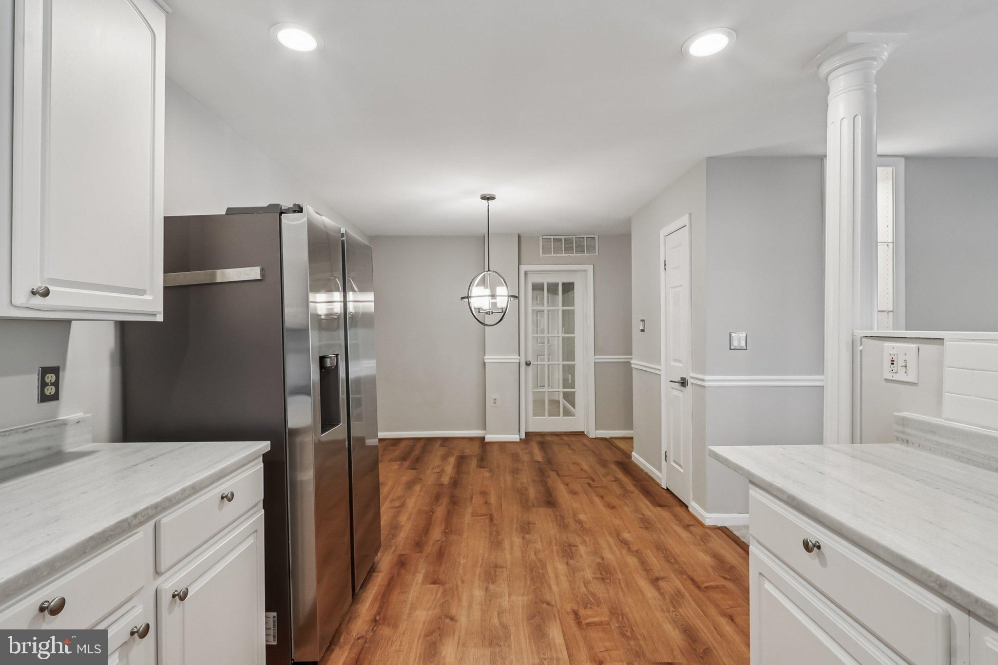 FAIRFAX PLAZA TOWNHOUSES - Residential