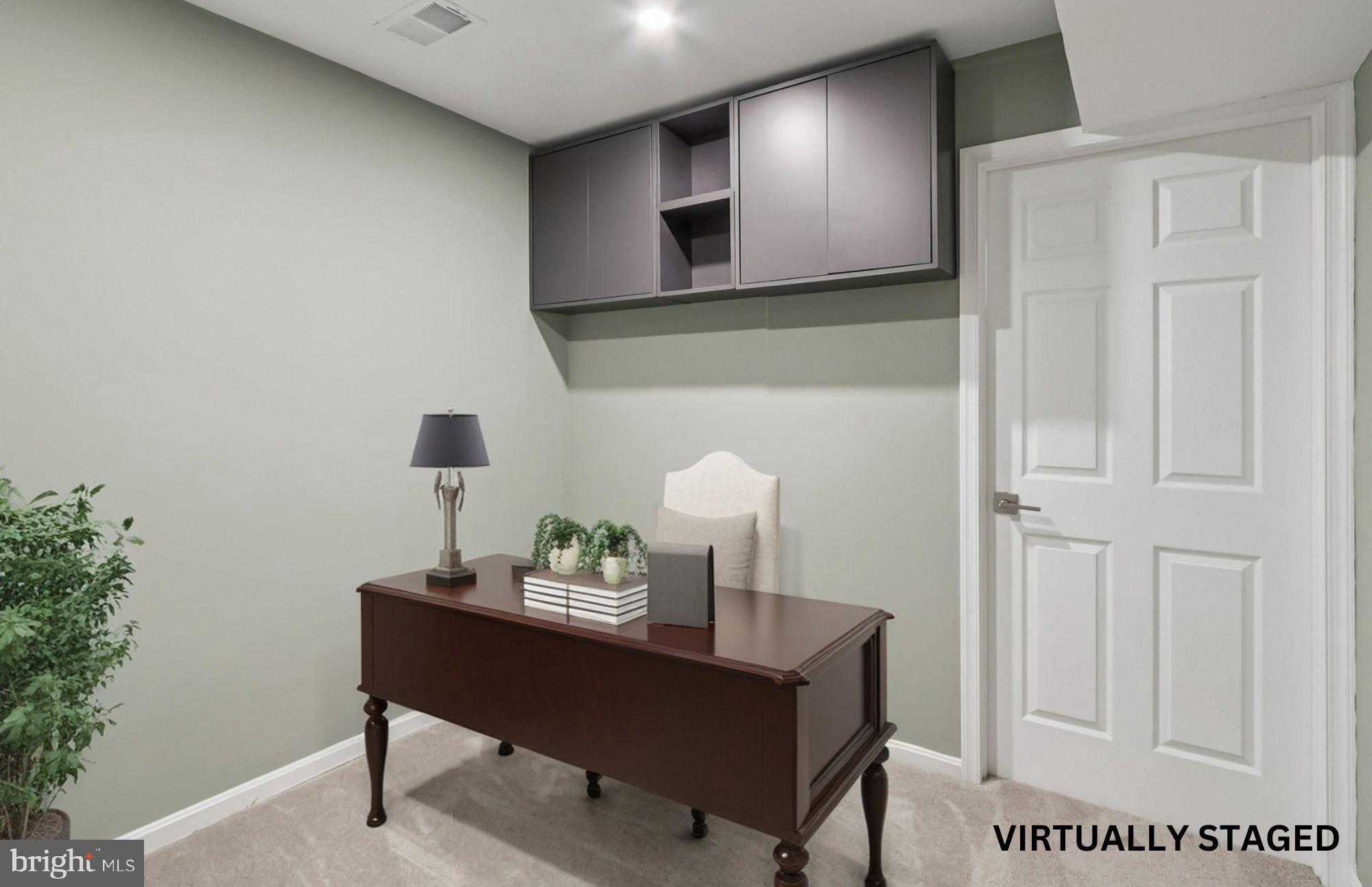 FAIRFAX PLAZA TOWNHOUSES - Residential