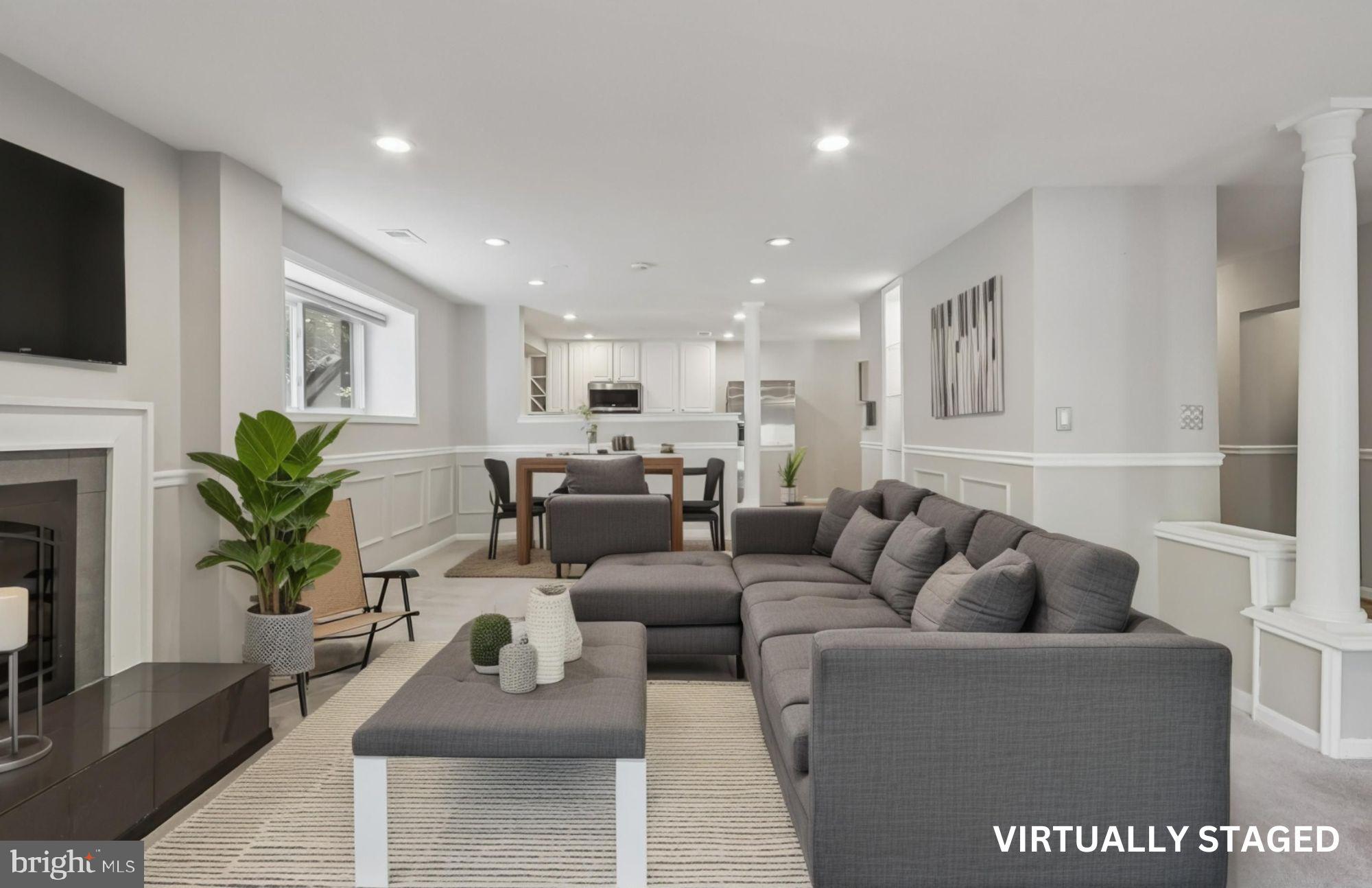 3769 PERSIMMON CIRCLE