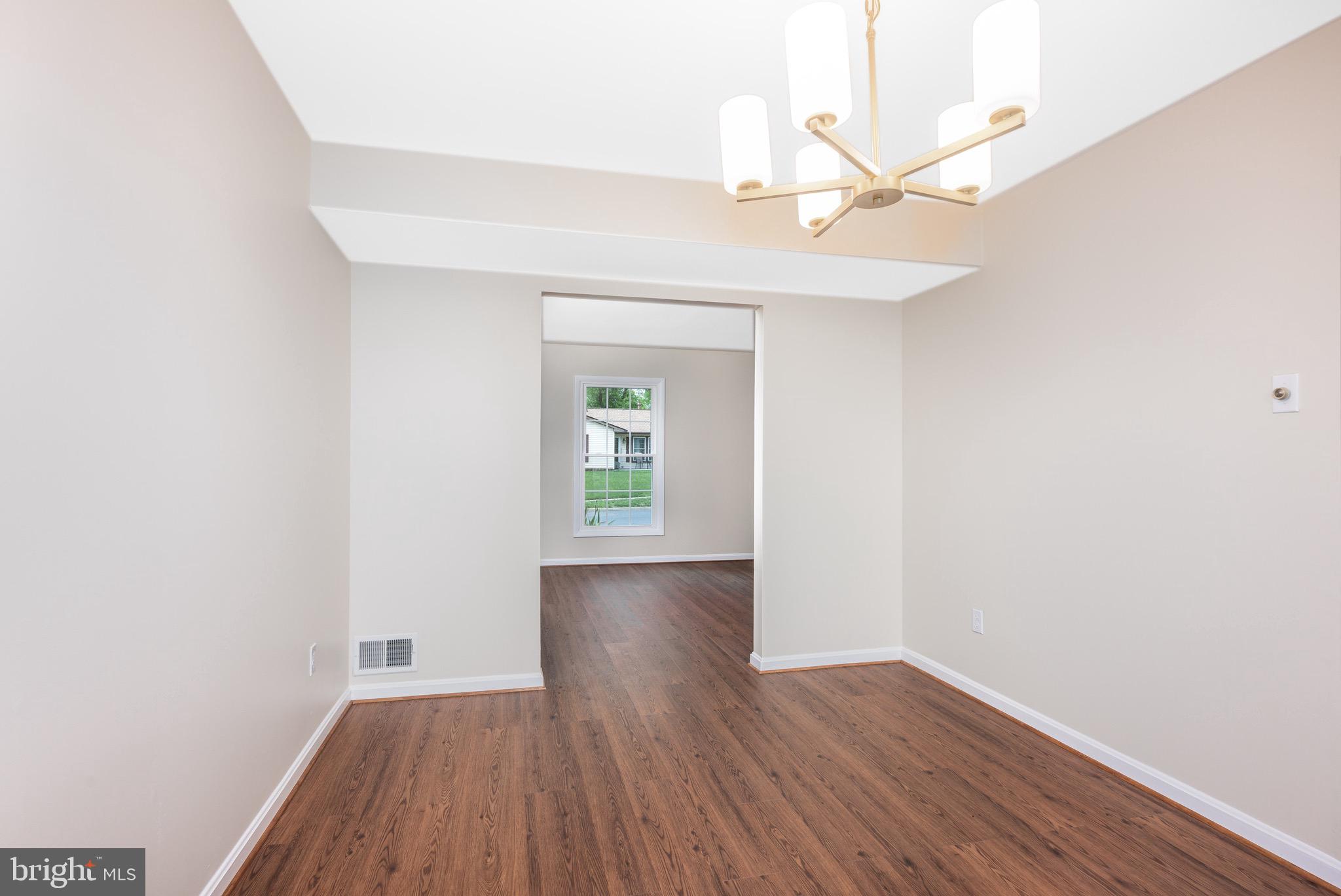 THE PROVINCES - Residential