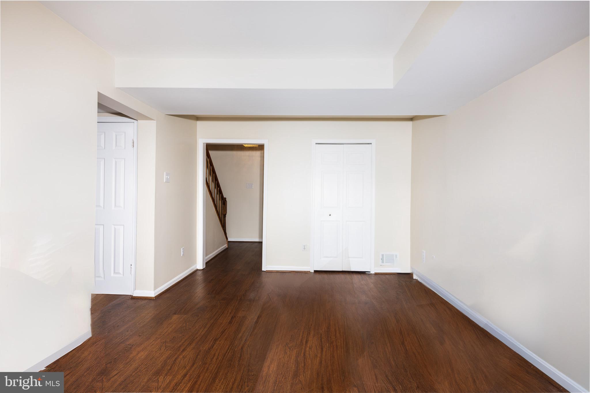 THE PROVINCES - Residential