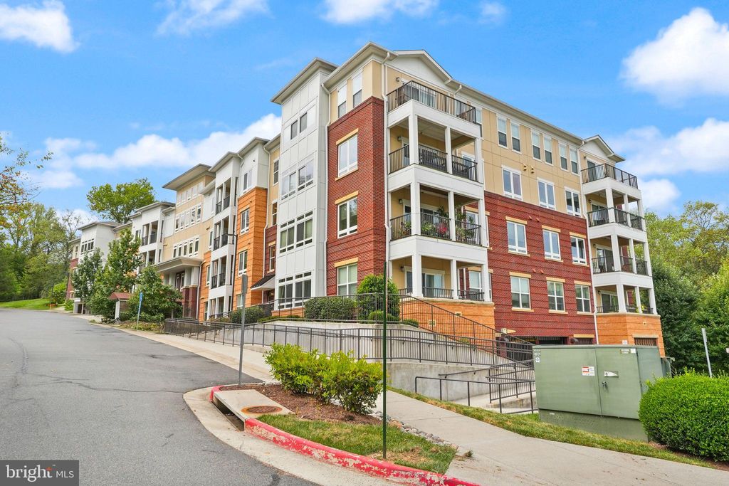 Photo of 9450 Silver King Court #203, FAIRFAX, VA 22031 (MLS # VAFC2006922)