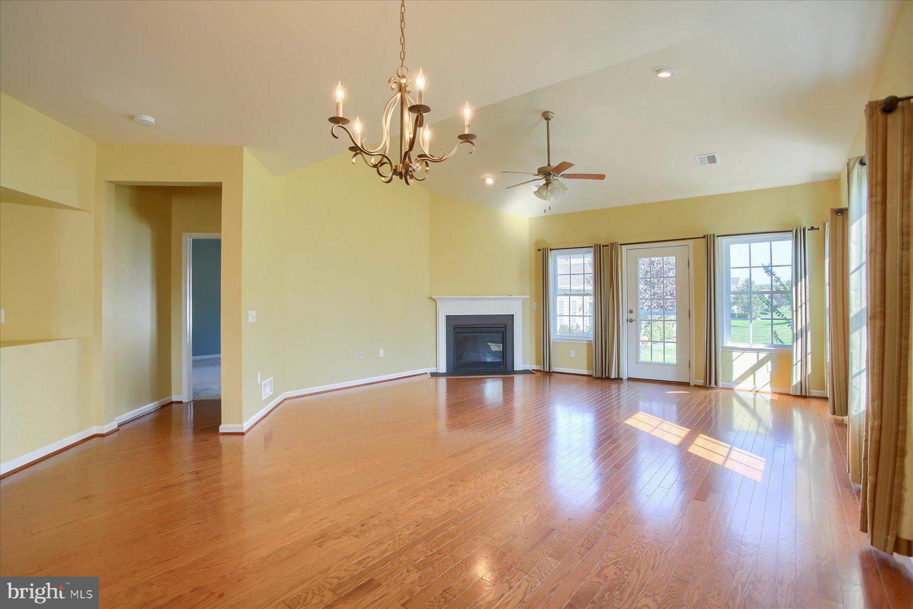 SILVER SPRING TOA - Residential