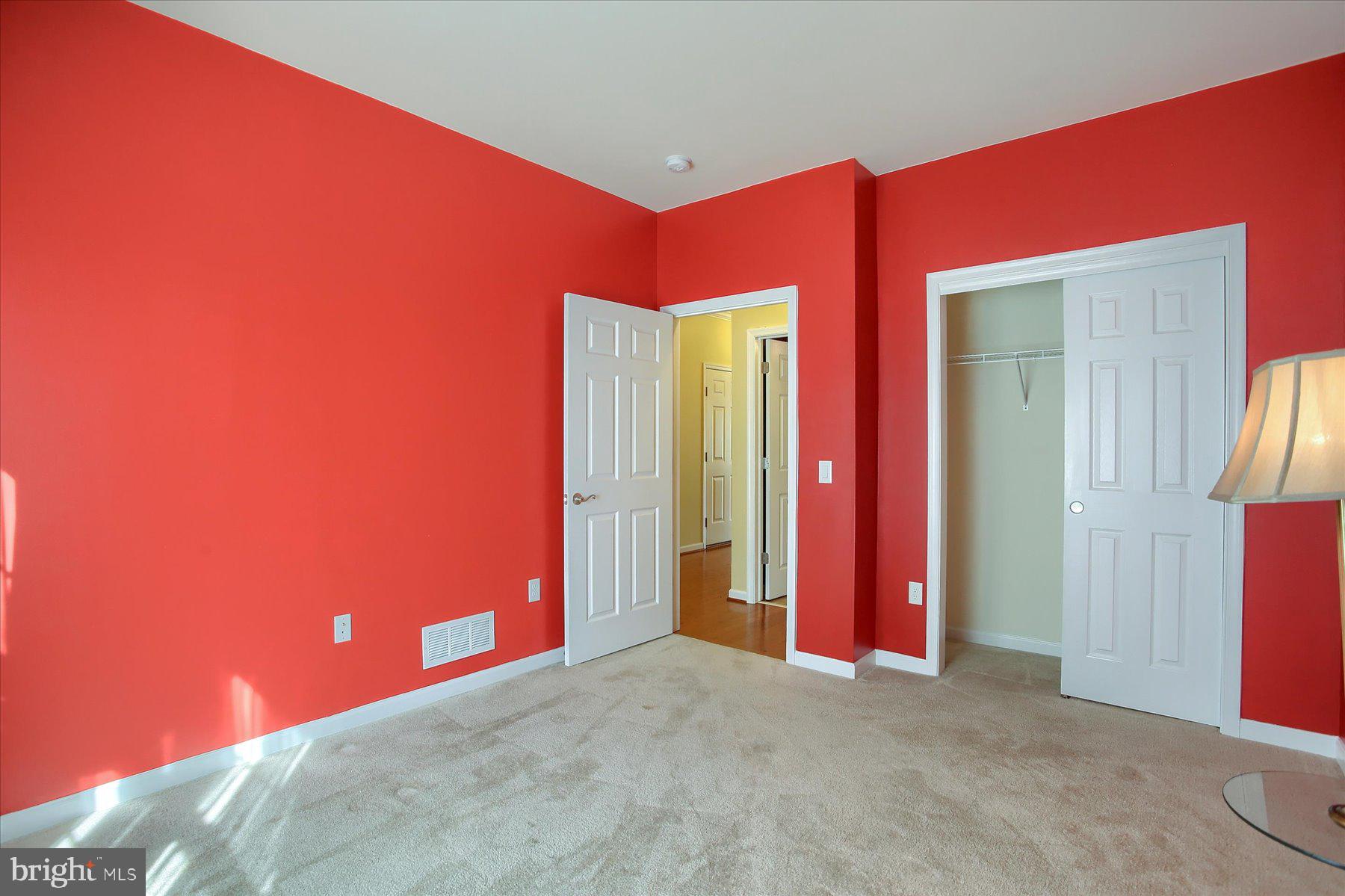 SILVER SPRING TOA - Residential