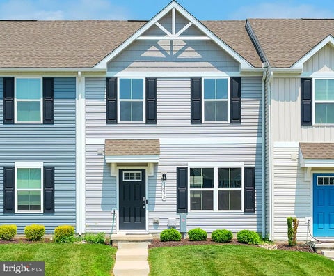 Townhouse For Sale - 12070 Geyer Avenue<br/> MILFORD, DE 19963