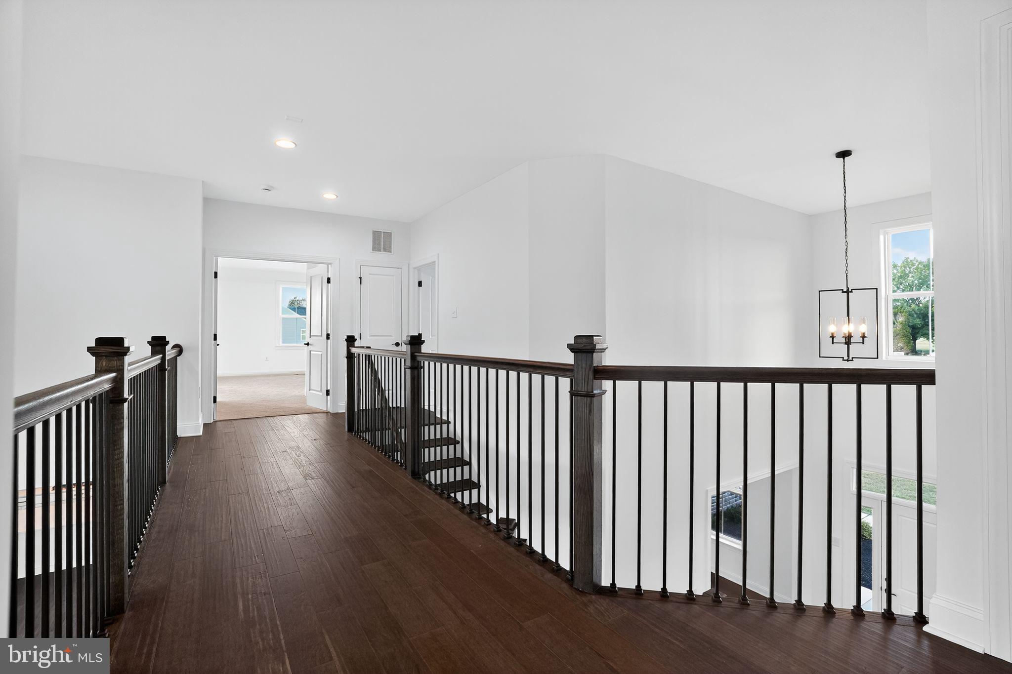 THE MEADOWS AT LONGVIEW - Residential