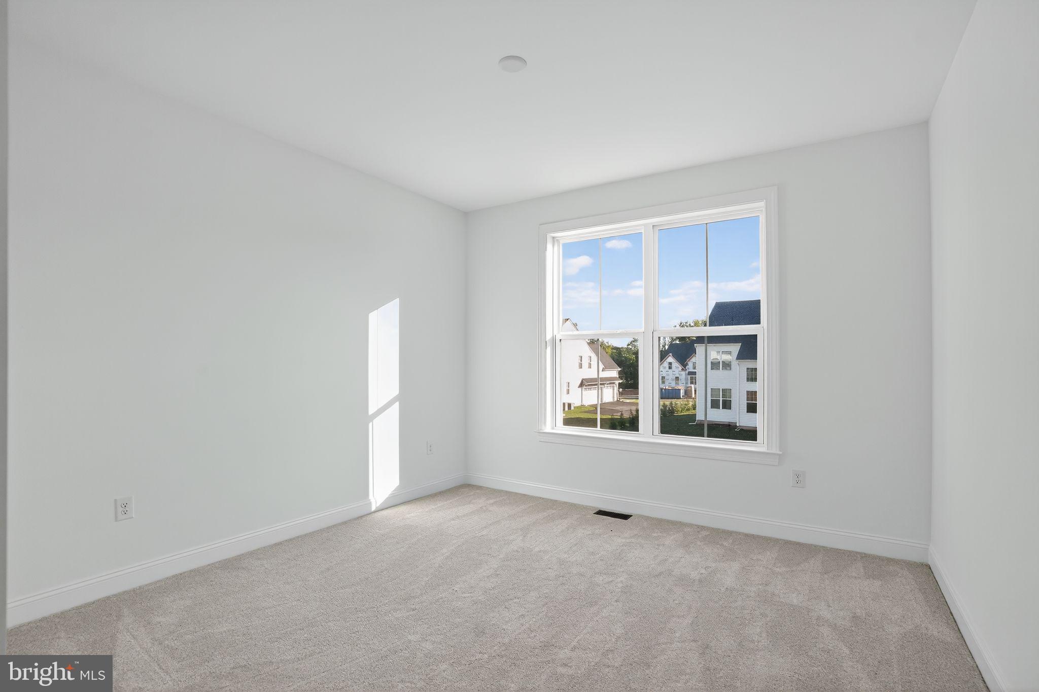 THE MEADOWS AT LONGVIEW - Residential