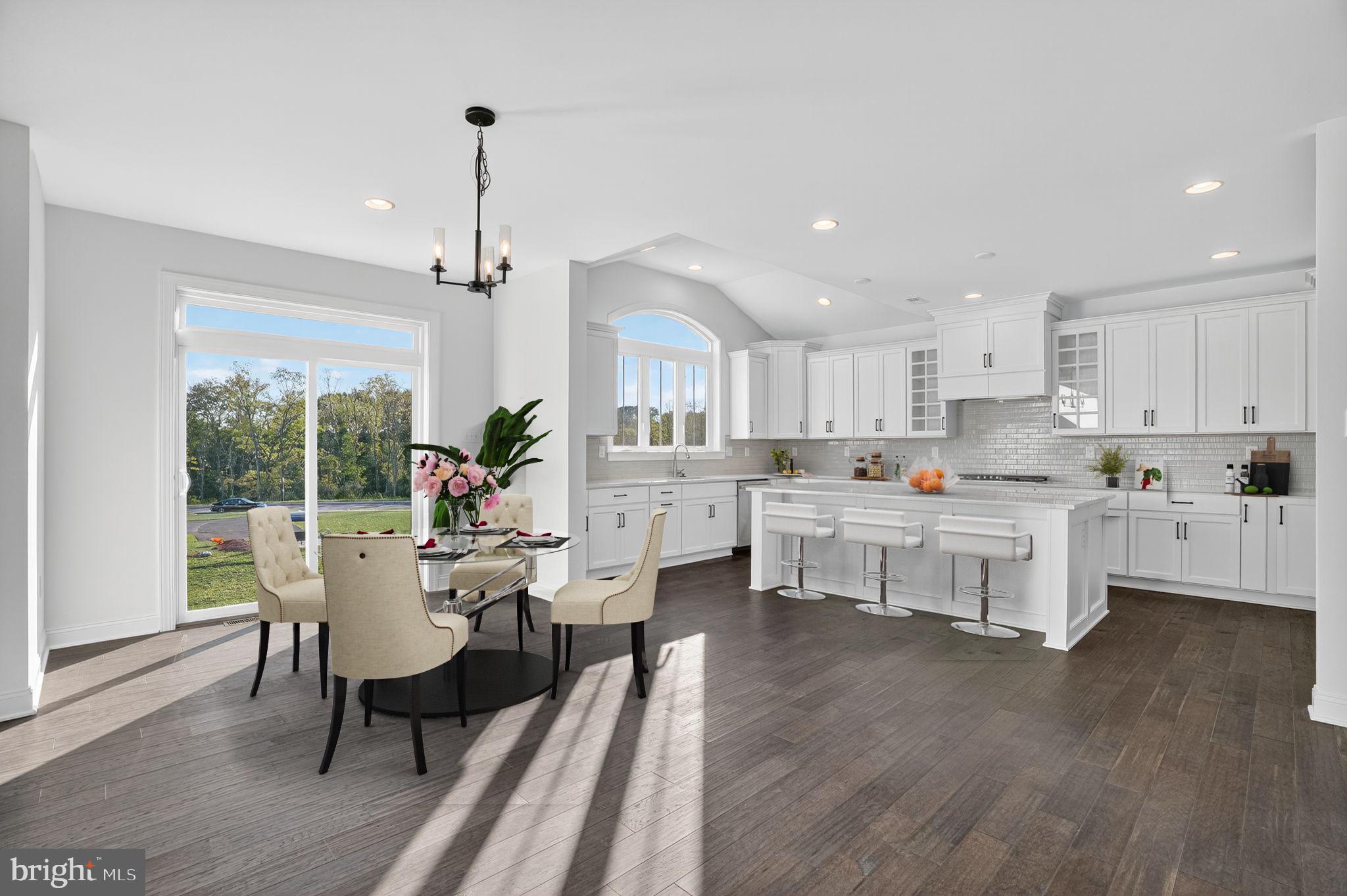 THE MEADOWS AT LONGVIEW - Residential