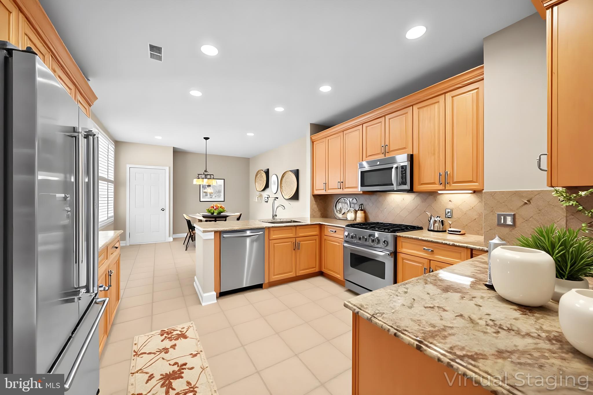 18426 LANIER ISLAND SQUARE