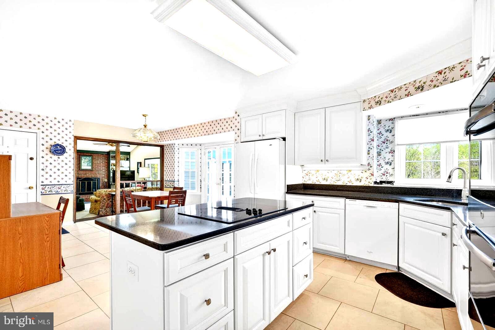 BERRYLAND FARM - Residential