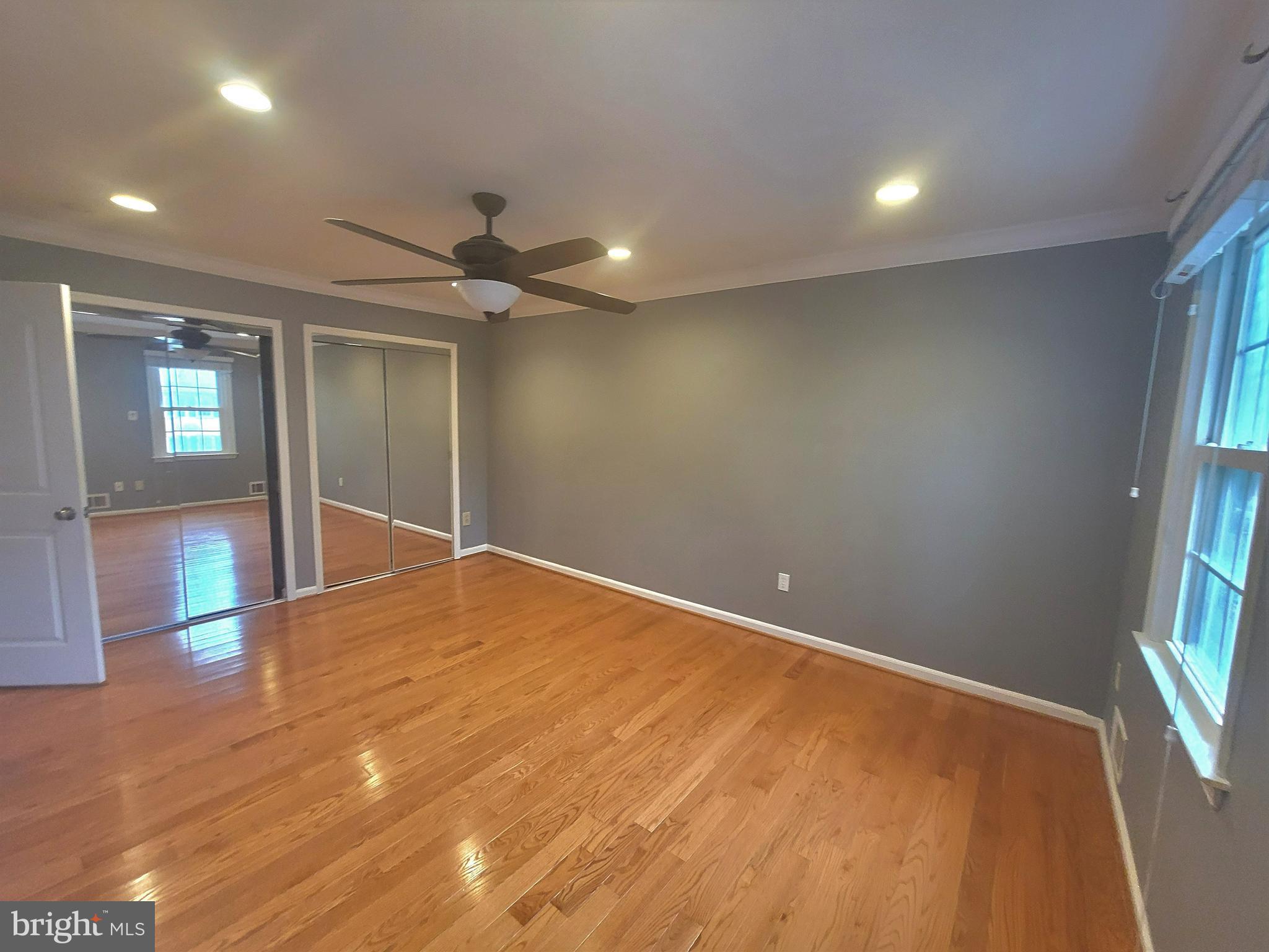 9446 CLOVERDALE COURT