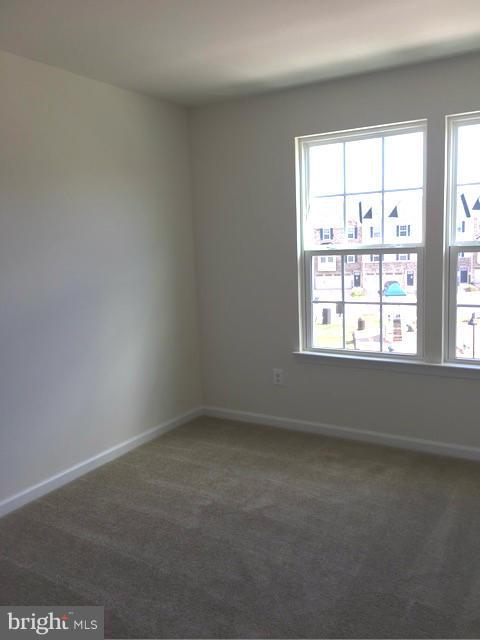 WENTWORTH GREEN - Residential Lease