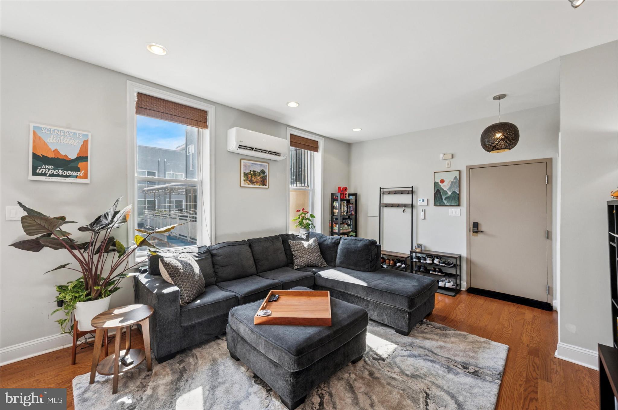 1111 MOUNT VERNON STREET 3