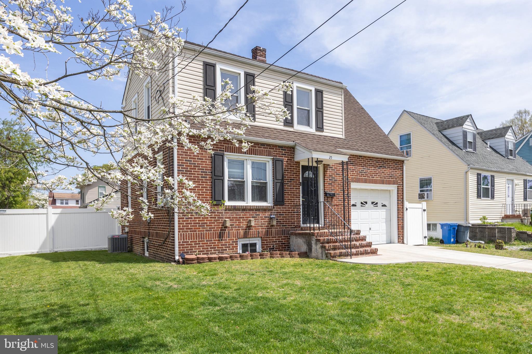 25 CEDAR AVENUE