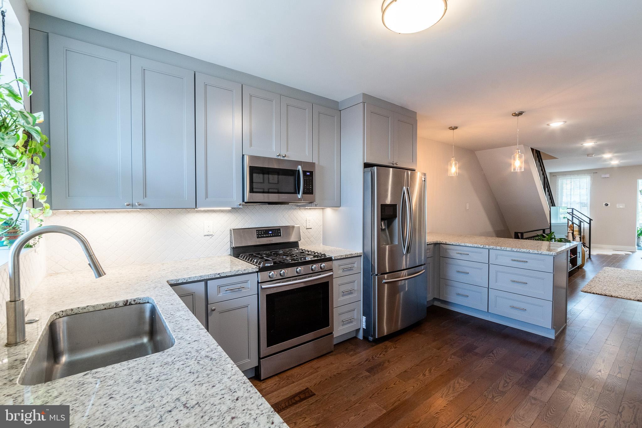 CEDAR PARK - Residential