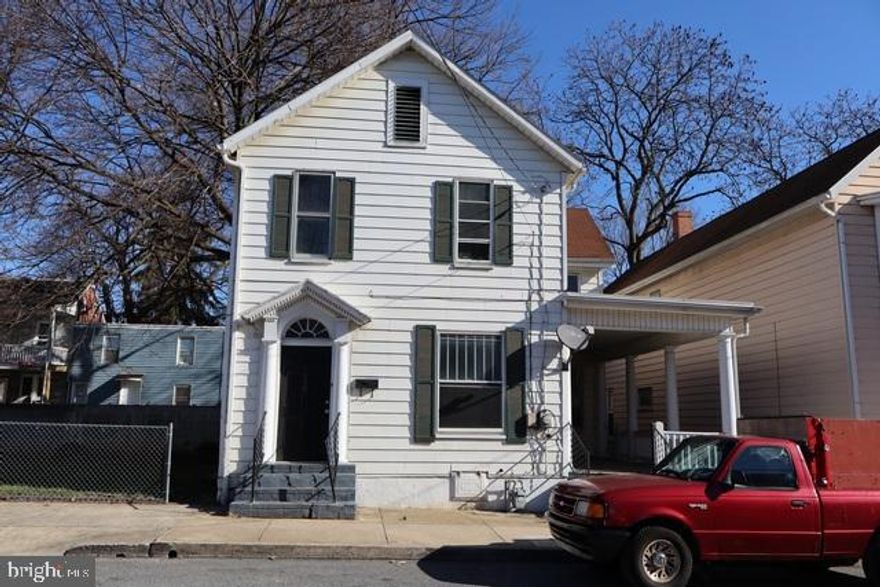 Colonial home in the Borough of Chambersburg Fixer-Upper – Endless Potential! This classic 3-bedroom colonial home is brimming with opportunity! Featuring traditional architecture design, spacious rooms, and undeniable character, this property is ideal for investors, renovators, or anyone looking to restore a home. Highlights include: Three generously sized bedrooms, Spacious living areas. Prime location near shops, schools, and commuter routes. Needs repairs – bring your vision and creativity! With a little TLC, this home can shine once again! Priced to sell, don’t miss the chance to turn this diamond in the rough into your dream home or next investment. Being Sold “AS IS”