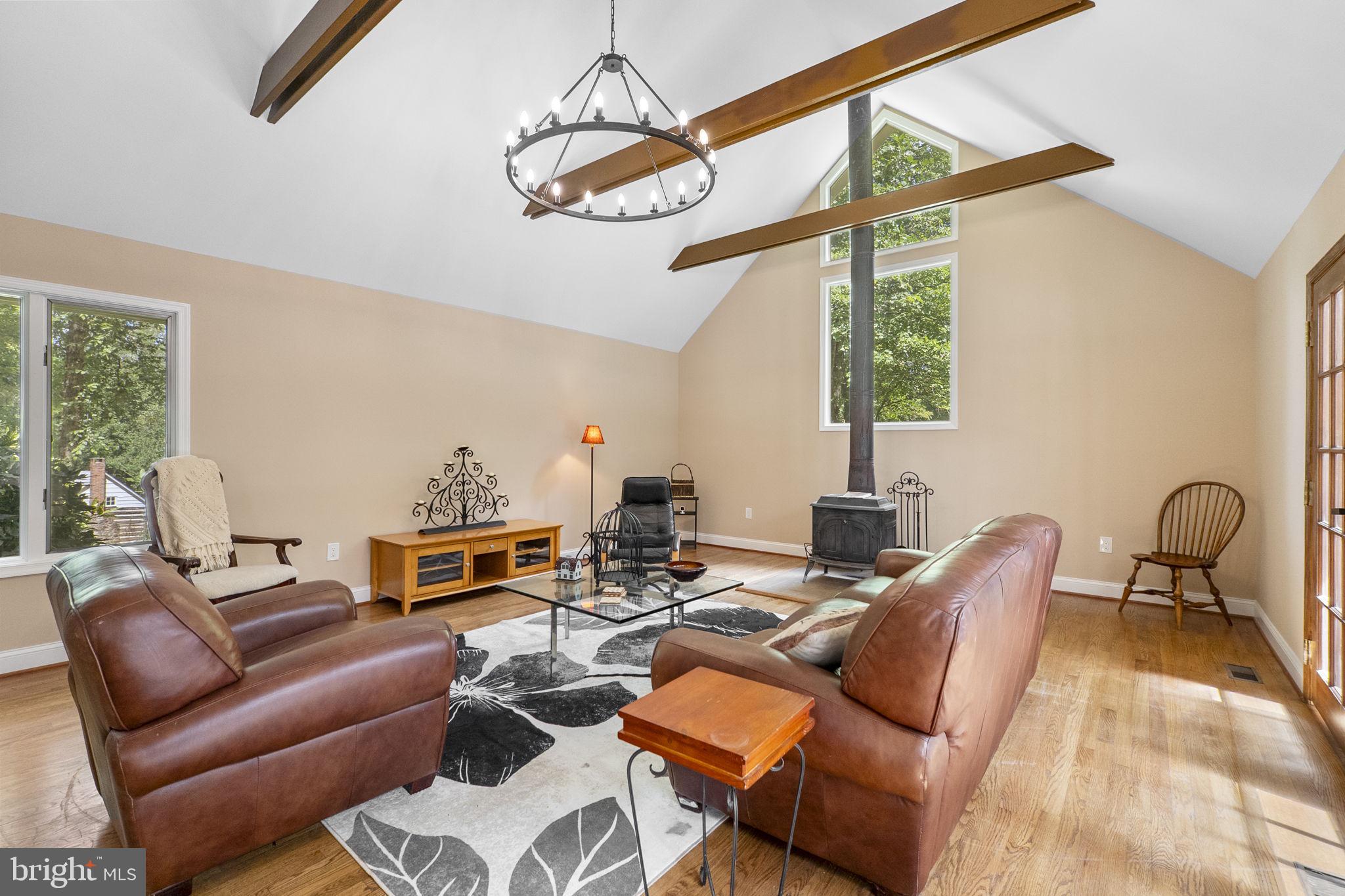 BARNESVILLE OUTSIDE - Residential