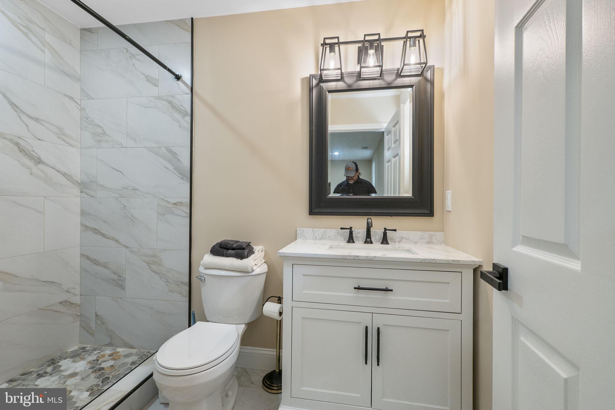 BARNESVILLE OUTSIDE - Residential