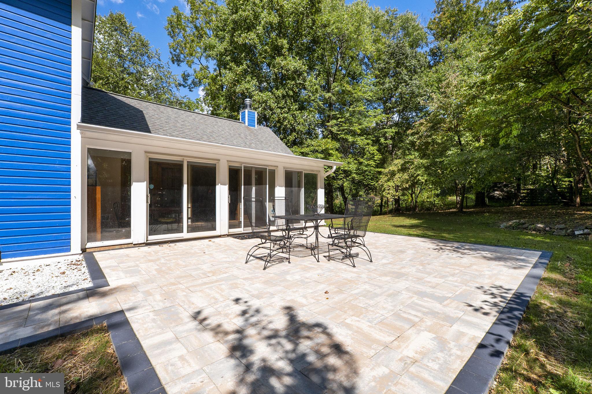 BARNESVILLE OUTSIDE - Residential