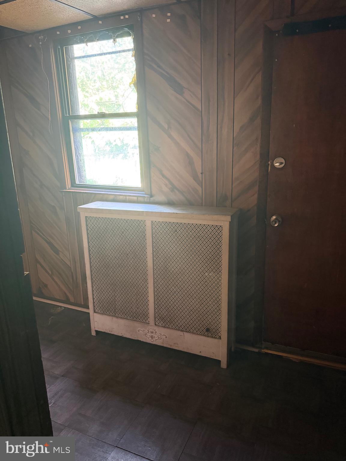 KENSINGTON - Residential