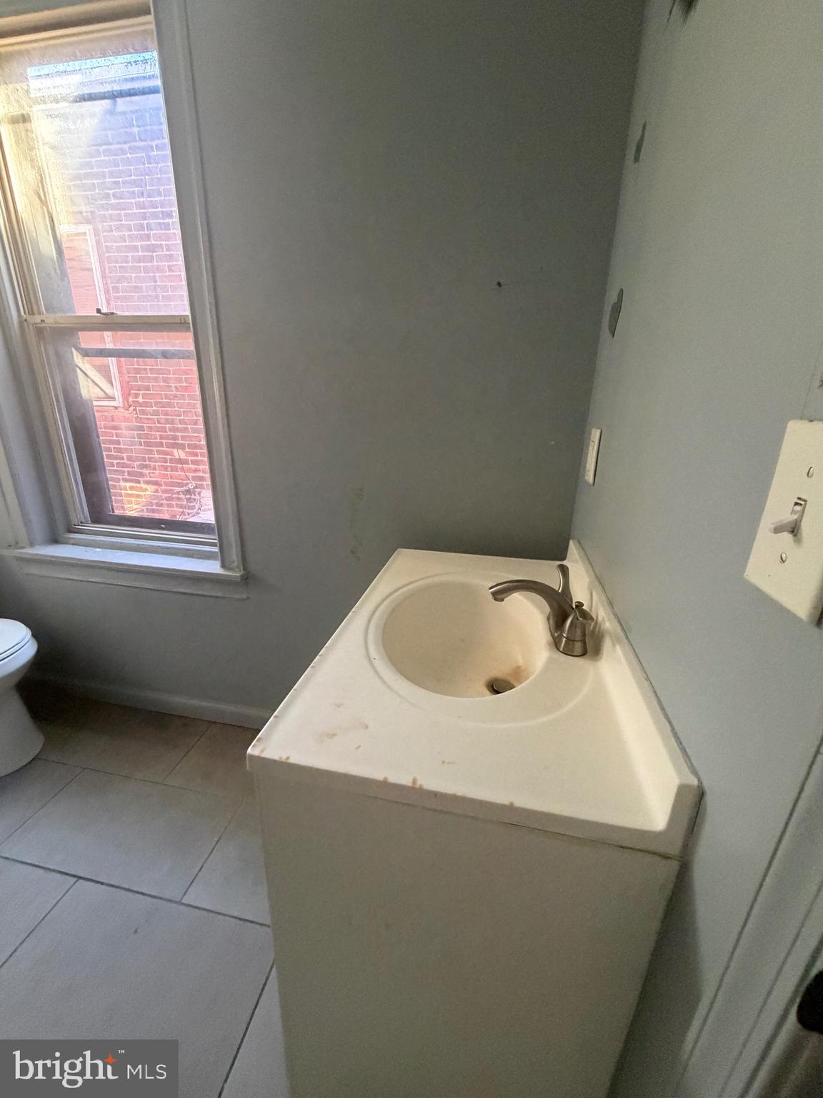 KENSINGTON - Residential