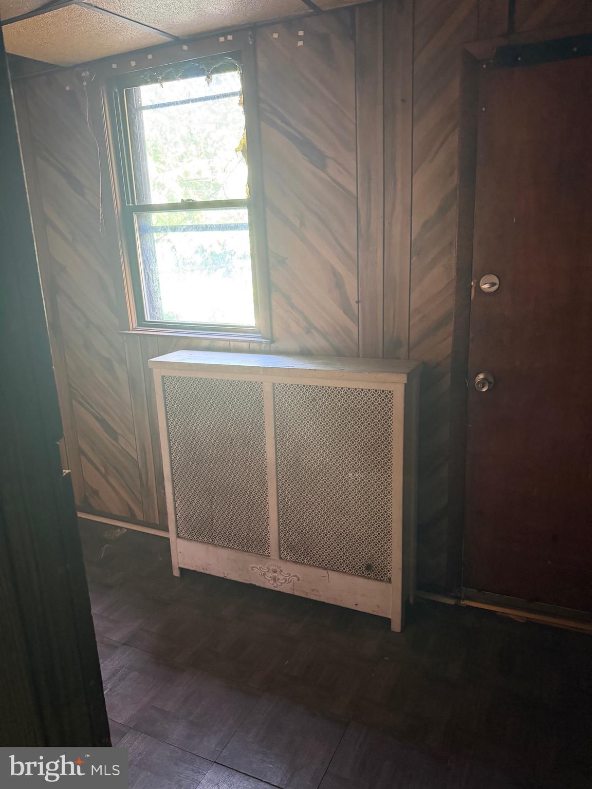 KENSINGTON - Residential