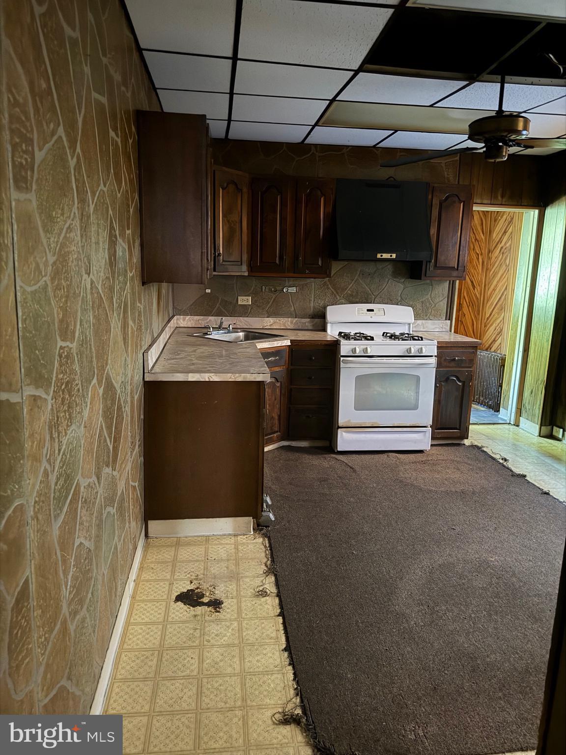 KENSINGTON - Residential