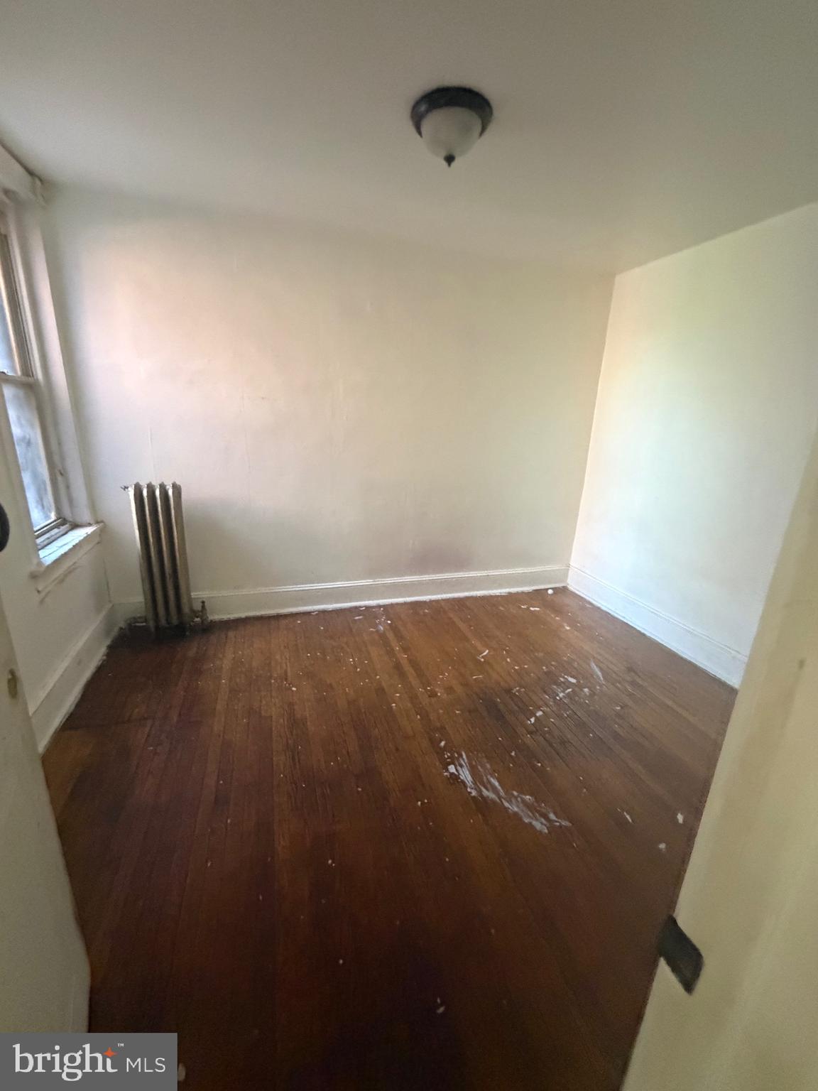 KENSINGTON - Residential