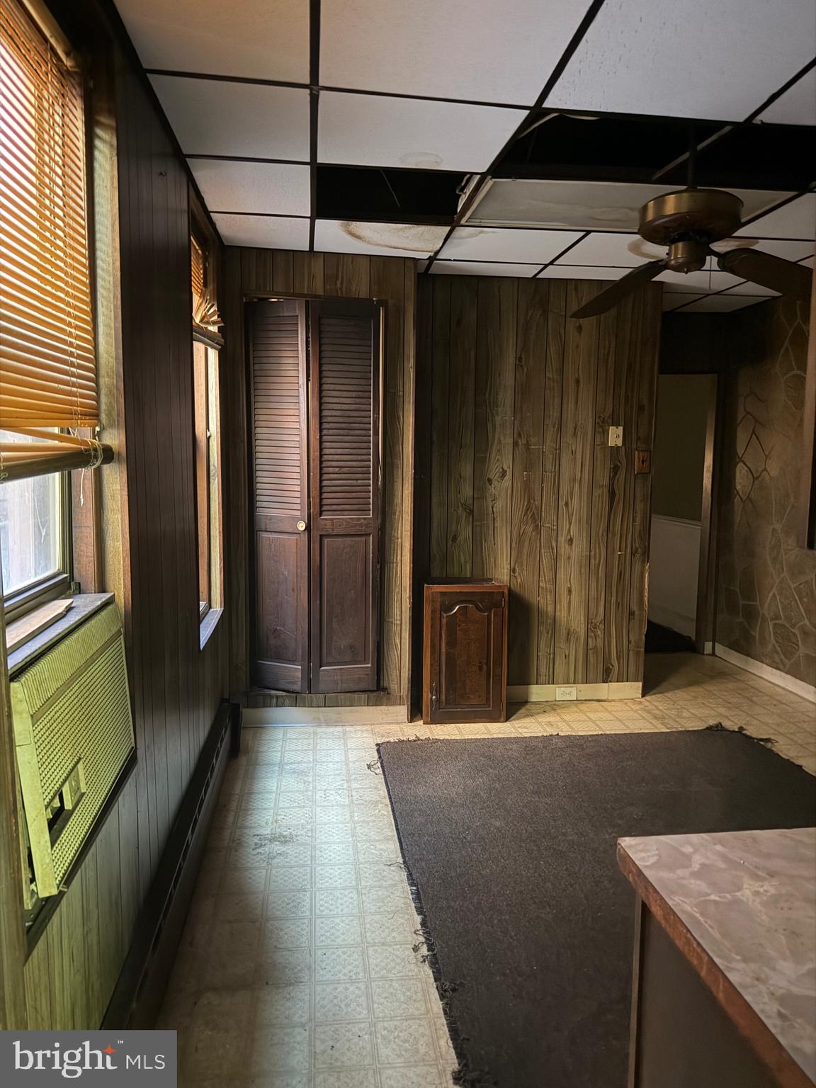 KENSINGTON - Residential