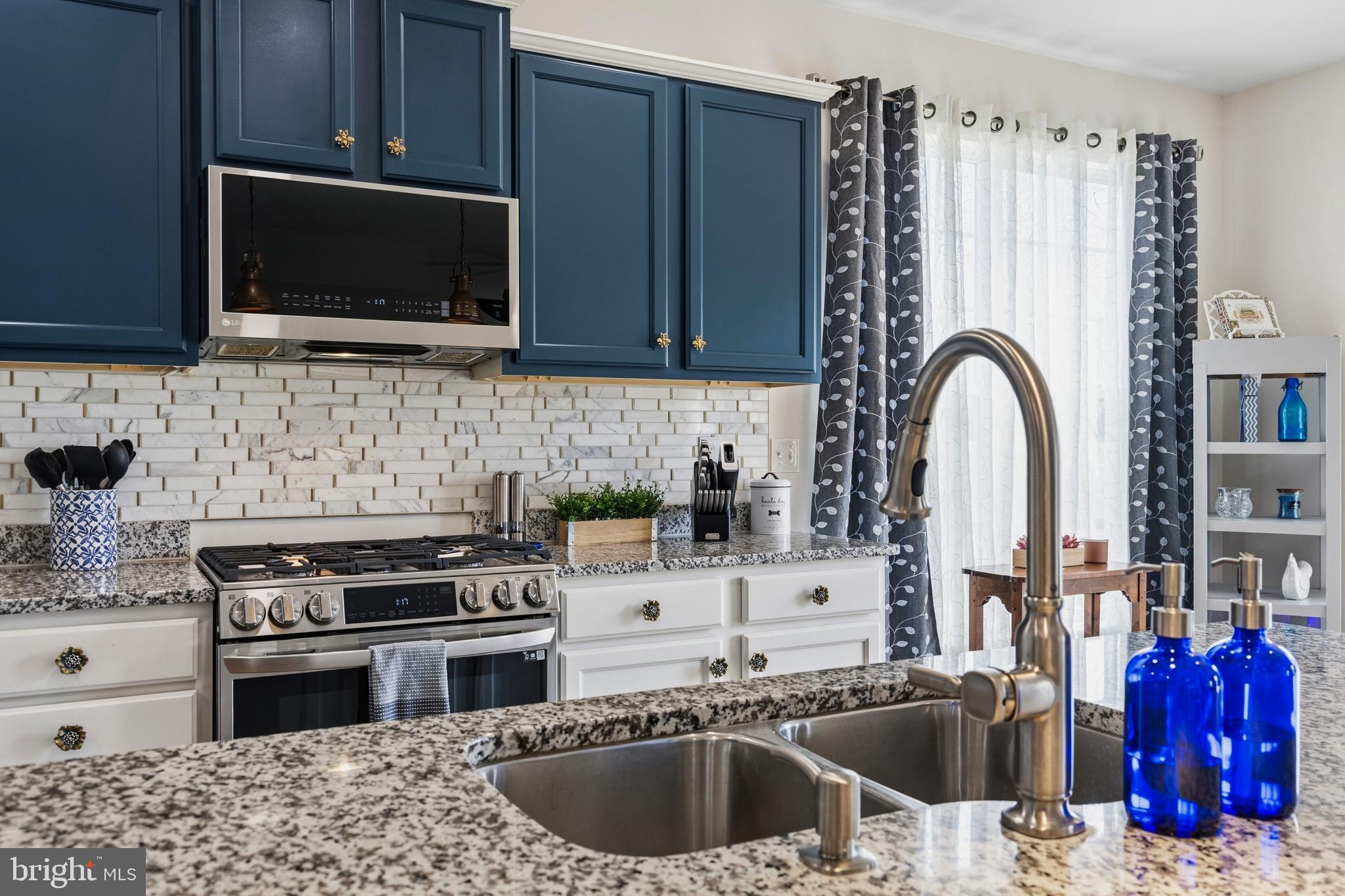 BLUE RIDGE SHADOWS - Residential