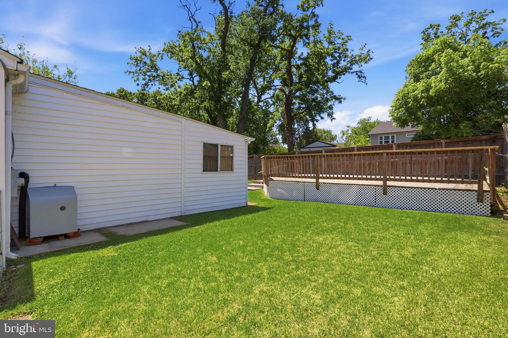 HYATTSVILLE - Residential