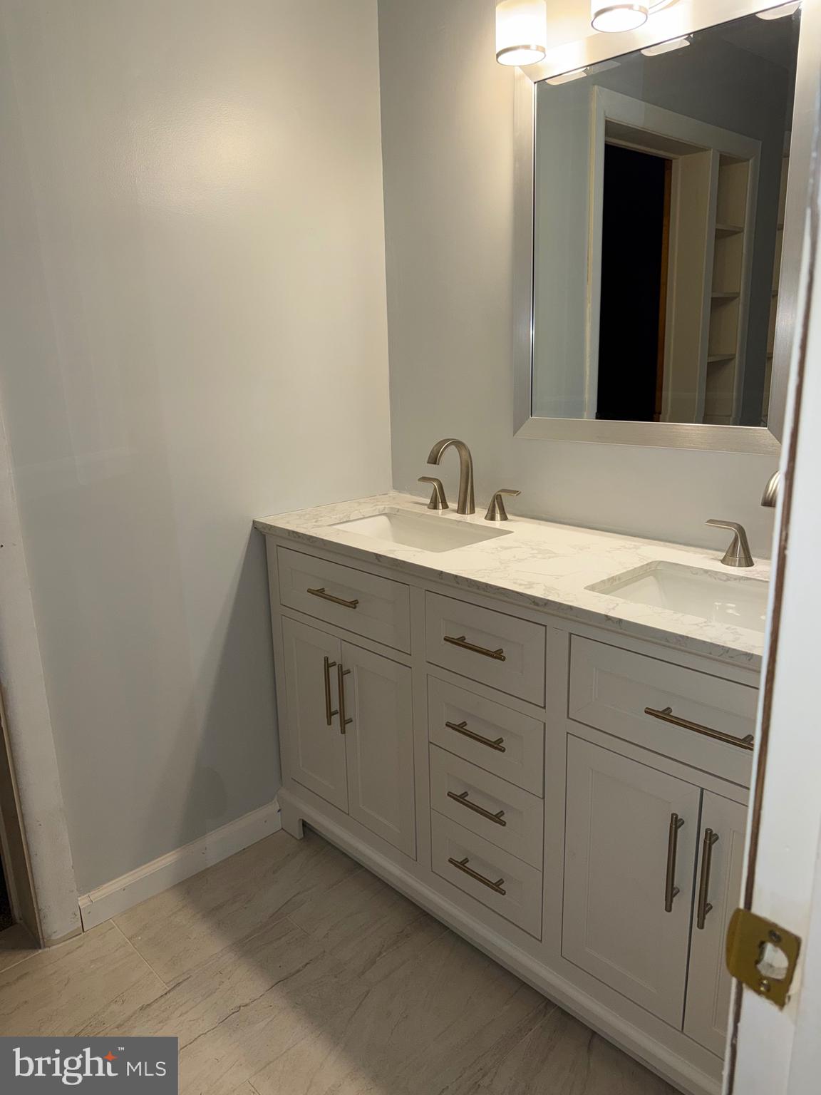 SWANSON ESTATES - Farm