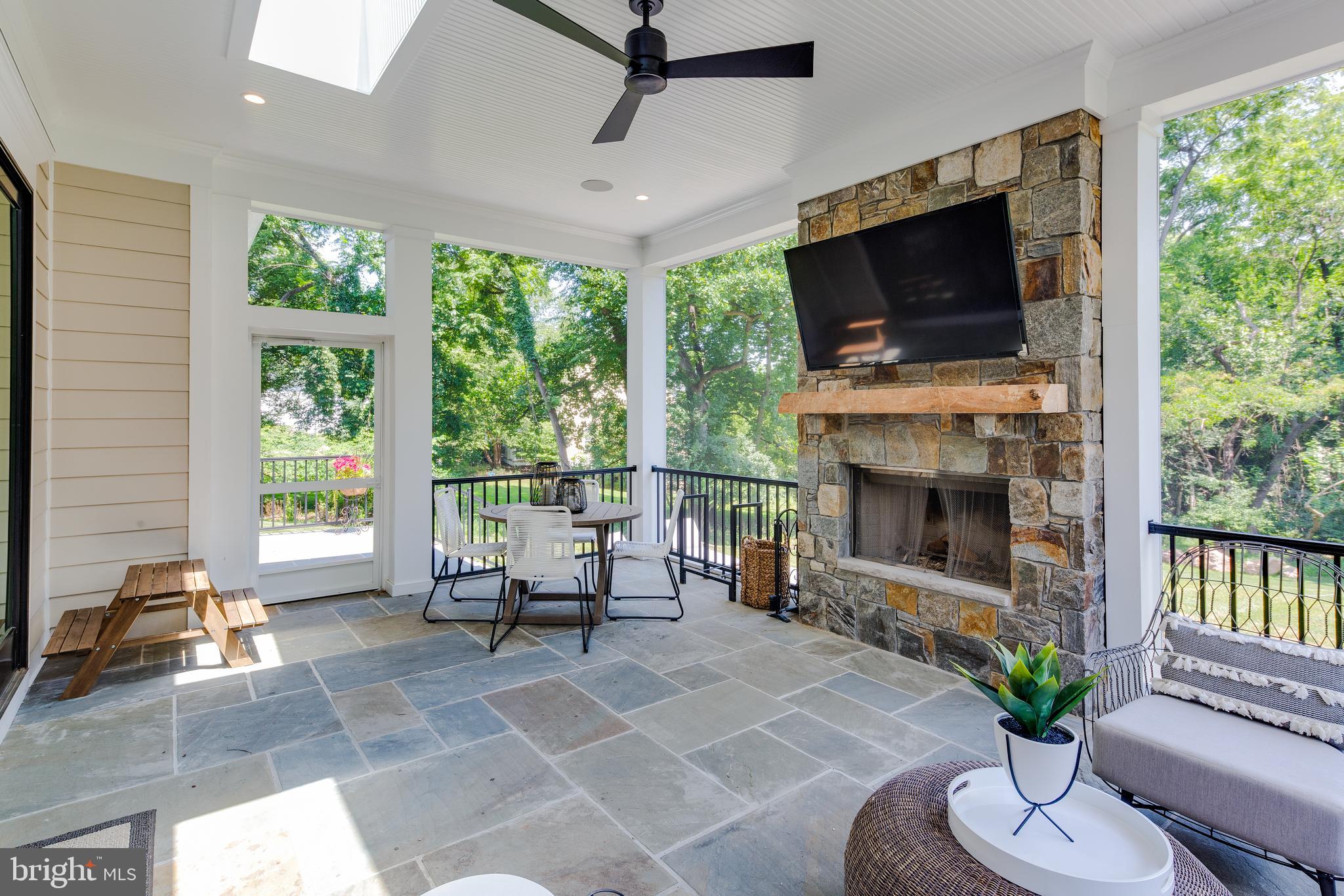 LANDON WOODS - Residential